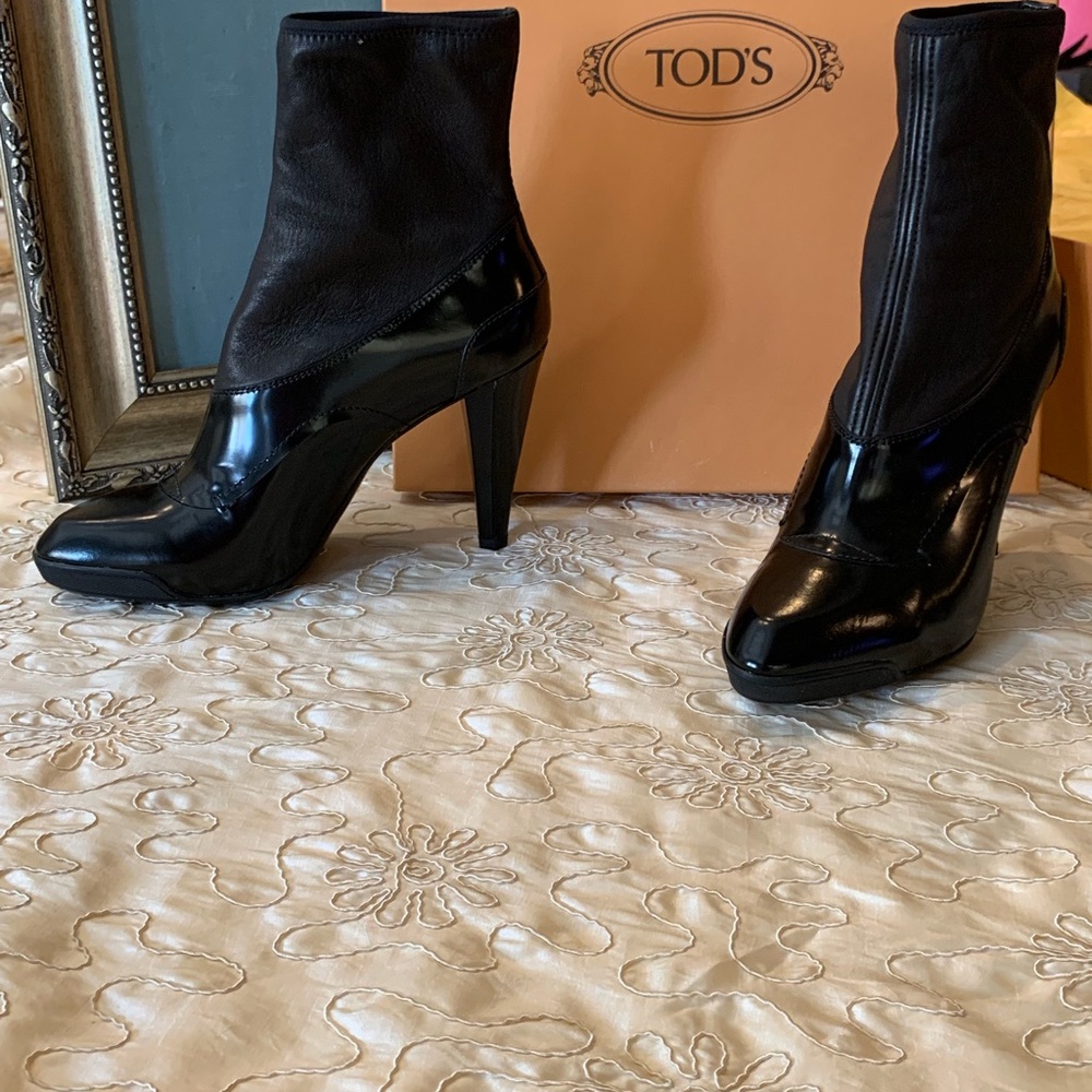 Tod’s bootie!